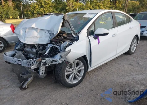 2019 Chevrolet Cruze Lt from USA, damaged, VIN 1G1BE5SM0K7113537